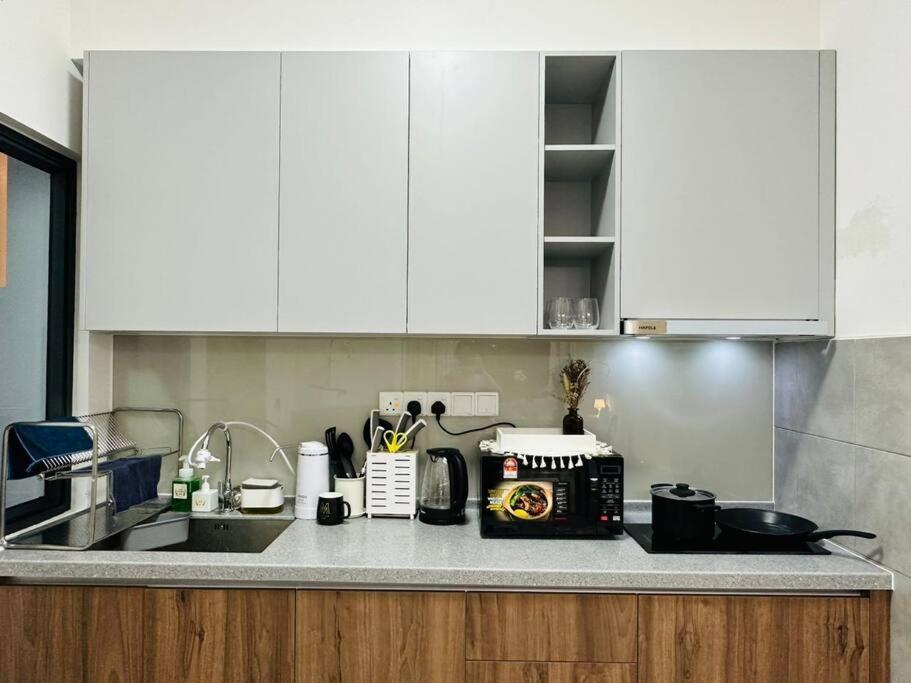 M Vertica Kl 3b2b 8 Pax Wi-fi, 2 Carparks Pangsapuri *