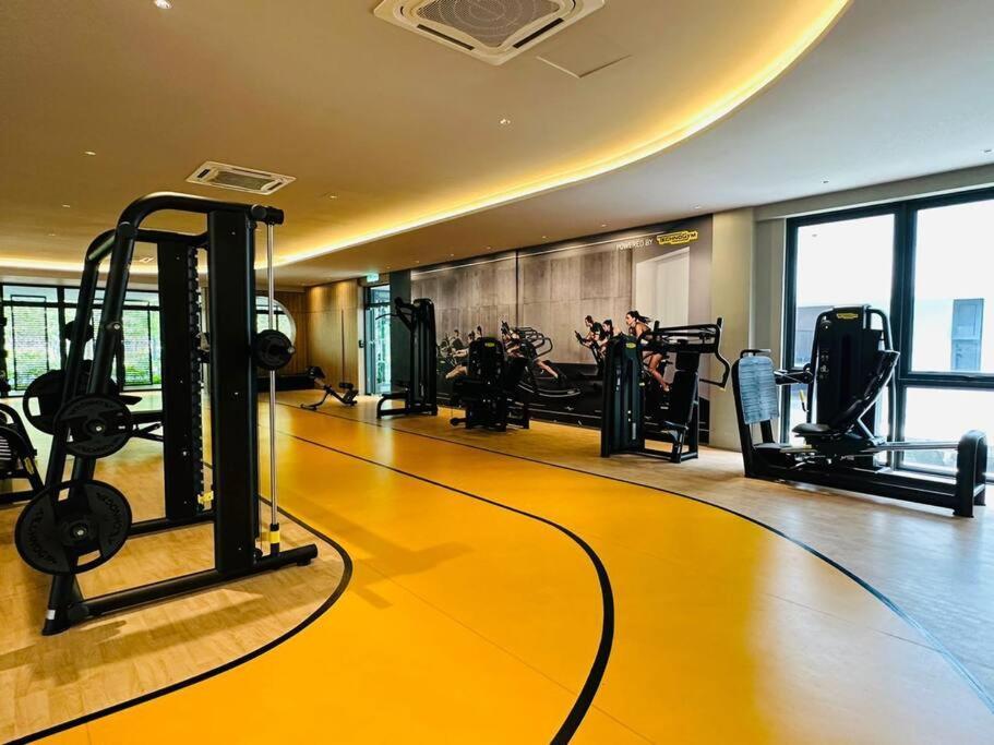 M Vertica Kl 3b2b 8 Pax Wi-fi, 2 Carparks *