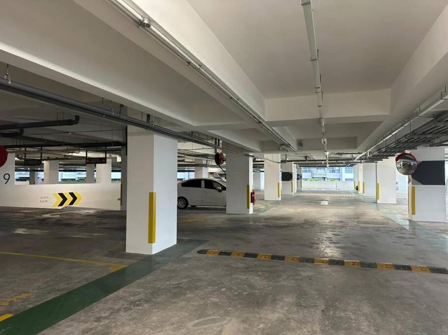 M Vertica Kl 3b2b 8 Pax Wi-fi, 2 Carparks * Kuala Lumpur