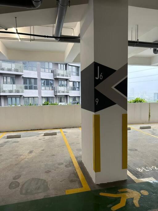 M Vertica Kl 3b2b 8 Pax Wi-fi, 2 Carparks Pangsapuri *
