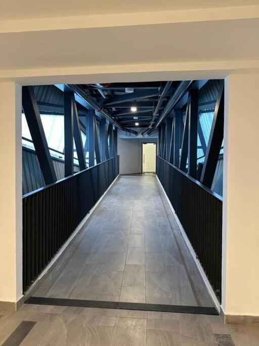 Pangsapuri M Vertica Kl 3b2b 8 Pax Wi-fi, 2 Carparks Kuala Lumpur